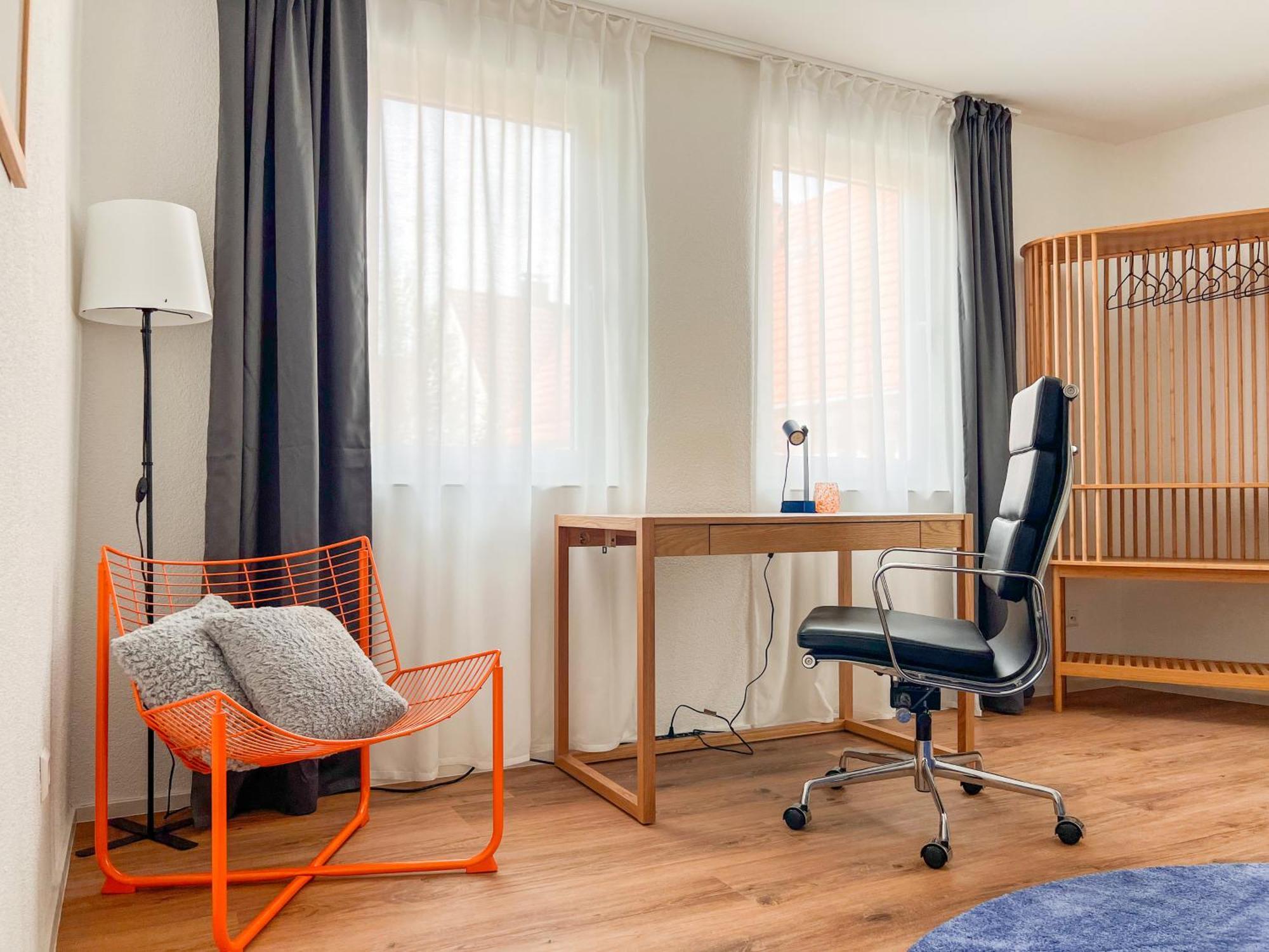 Apartment Im Herzen Der Altstadt - Leonberg Naehe Stuttgart Exterior foto