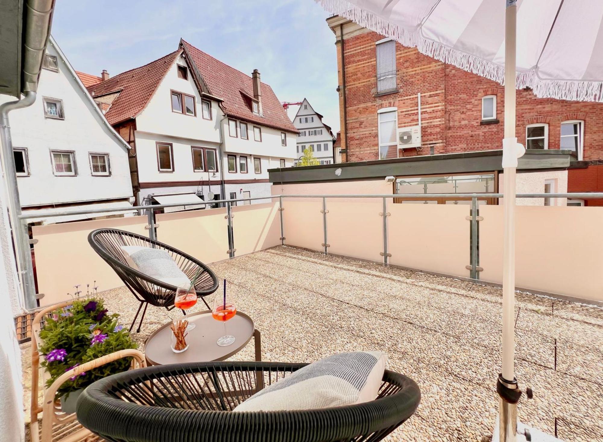 Apartment Im Herzen Der Altstadt - Leonberg Naehe Stuttgart Exterior foto